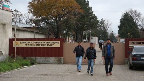 Страхът въведе вечерен час в Харманли