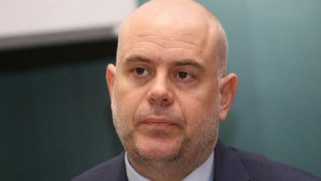 Иван Гешев: Разкрити са две тежки убийства във Варна