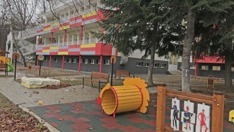 64 свободни места са обявени в детските ясли през ноември