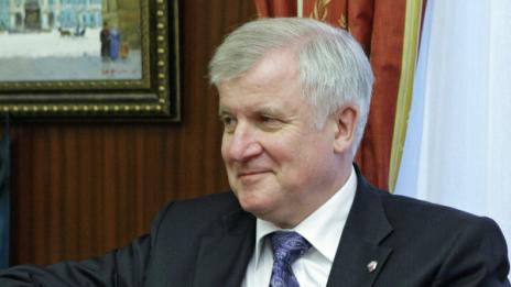 Германски министър: Ислямът не е част от страната ни, но мюсюлманите са