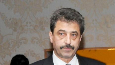 Търговец на оръжие купи фабриката за стъкло от Цветан Василев