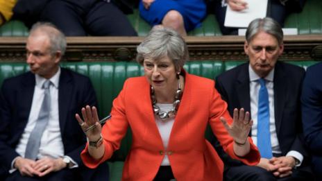 Мей: Подкрепете ме или се гответе за дълго отлагане на Brexit
