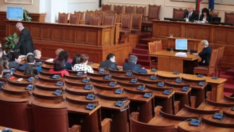 Поредните поправки в ИК - върнаха стария праг на преференциите 