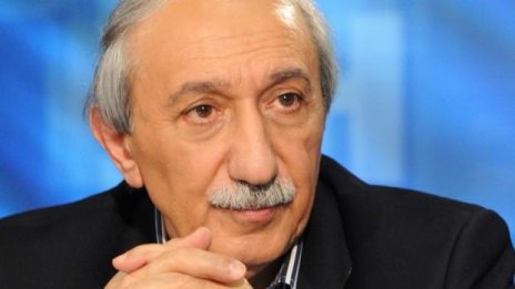 Кеворкян се разграничи от сина си