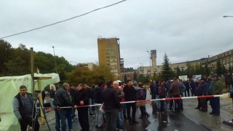 Заплатите в „Бабино“ плащани, осигуровки и ваучери – бавени с месеци