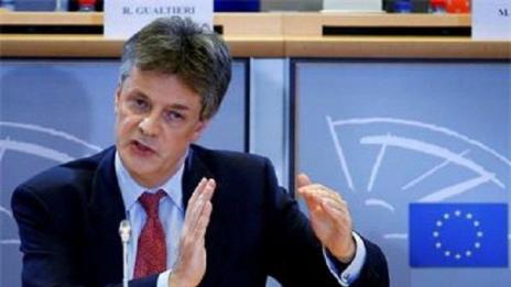 Британският еврокомисар подаде оставка