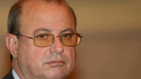 Служебният социален министър ще бори безработицата, с наемане на младежи