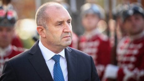 Радев призова за освобождаването на Никола Саркози