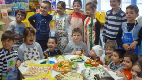 Децата от ЦДГ &quot;Мечо Пух“ сътвориха кулинарни шедьоври (СНИМКИ)