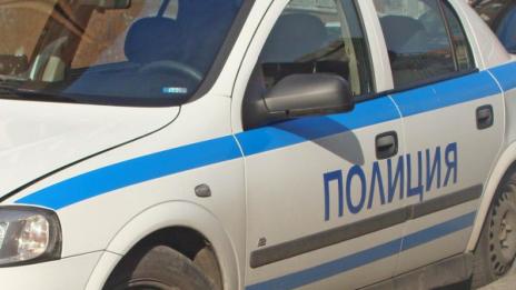 Отцепиха централна гара заради сигнал за бомба