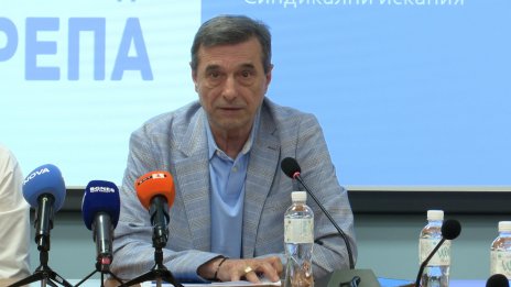 Лидерът на КТ "Подкрепа" се обяви против новата формула за определяне на МРЗ