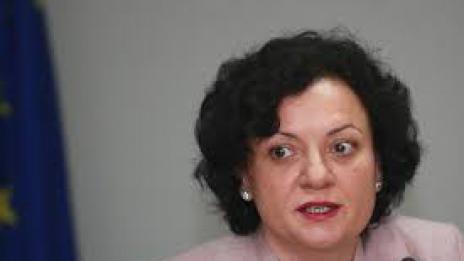 Екоминистърът инспектира бензиновия разлив край Бургас