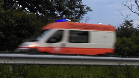 Нов черен ден във "войната" по пътищата: Четири жертви на катастрофи през последните 24 часа