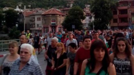 Събарят 21 незаконни сгради в Асеновград