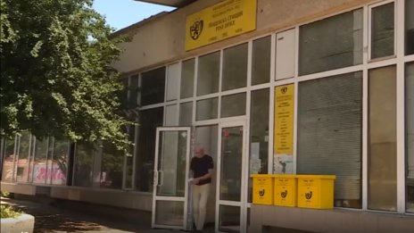 Може да се подават заявки за помощи за ученици в пощенски станции