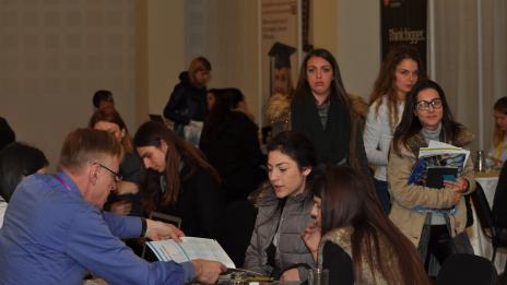 Великобритания е най-предпочитаната дестинация за образование от варненски студенти