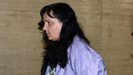 Две години по-малка присъда за акушерката, била бебето Никол  