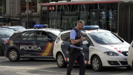 Автобус падна в река в Испания, двама загинаха