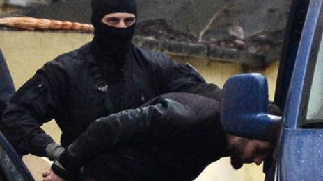 Парадоксът Заур Дадаев: От герой командос до следствената килия