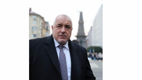 Премиерът към шефа на Пътна агенция: Отиваш да викаш по площадите "Няма да има винетки"