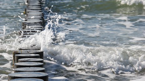Пулмолог от Варна: Дишайте морски въздух рано сутрин, внимавайте с климатиците