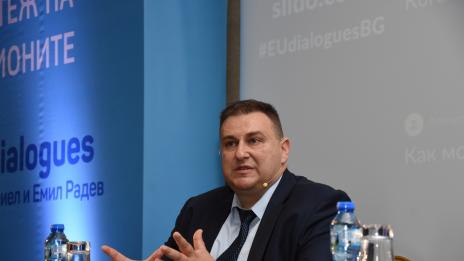 Развиването на дигиталните умения ще дръпне икономиката напред