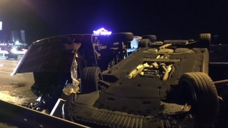 Двама мъже в болница след тежко ПТП в София