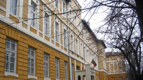 Директорът на училището по изкуствата с награда „Неофит Рилски“
