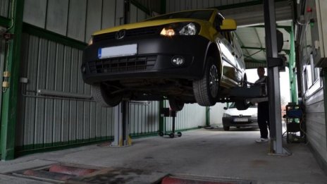 От 1 януари най-замърсяващите автомобили ще бъдат нежелани в центровете на градовете