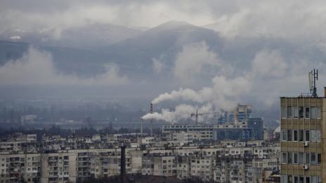 1.24 млн. души са загинали заради замърсения въздух в Индия