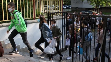 Матурите: 46 хил. деца и 26 000 квестори – минимум 30 точки за Среден