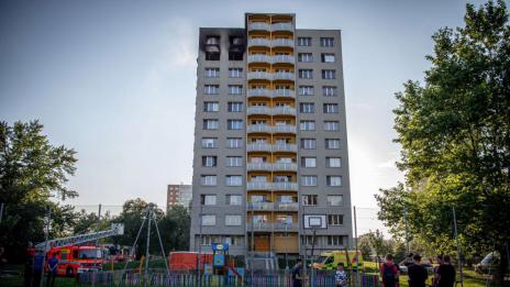 11 души загинаха при пожар в блок, сред тях има 3 деца