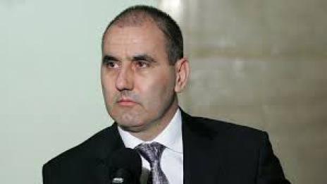 Няма място за предсрочен вот, отсече Цветанов