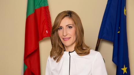 Ангелкова: В диалог ще постигнем консенсус за развитието на националните курорти