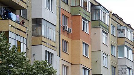 Имотна мафия остави сираче без апартамент 