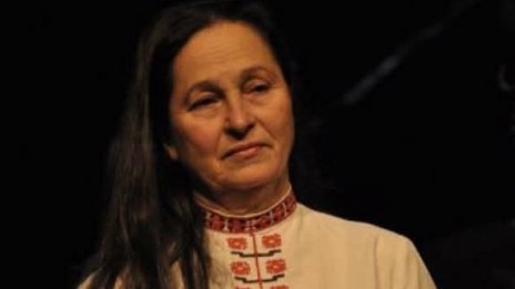 Тъжна вест! Почина народната певица Мария Карафезиева