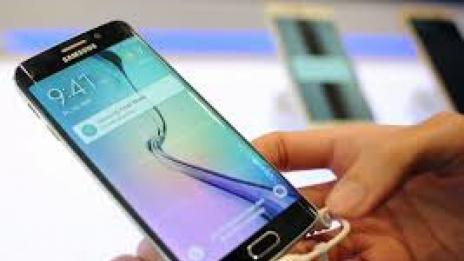 Италия глобява Samsung и Apple заради некачествени смартфони