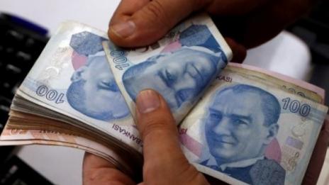 Спадът на турската лира = голям берекет за българите в Одрин