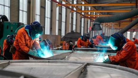 Големите предприятия в Китай са възобновили работа на 100%