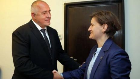 Премиерът Бойко Борисов разговаря със сръбския си колега Ана Бърнабич 