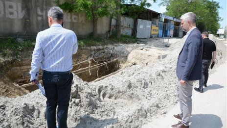 Общината поиска срокове за край на ВиК-ремонтите във Варна
