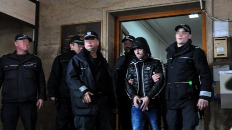 Арест за обвинените за убийството в мола (СНИМКИ)