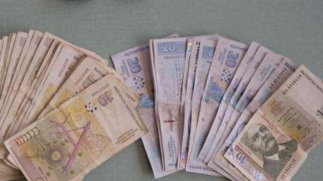 Врачка измъкна 15 бона, развали черна магия на баба