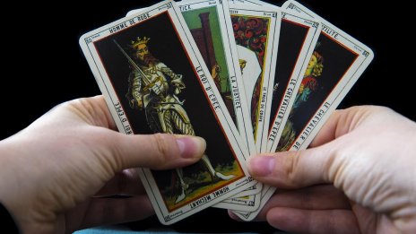 Таро хороскоп за седмицата: Девите се нуждаят от тишина, телецът - от комфорт 