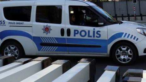 85-годишен турчин уби жена си, ревнувала го заради нета  