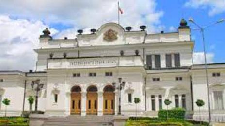 Зациклиха преговорите за промени в Конституцията