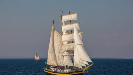 „Роял Хелена“ отплава за най-бляскавите морски празници в Европа