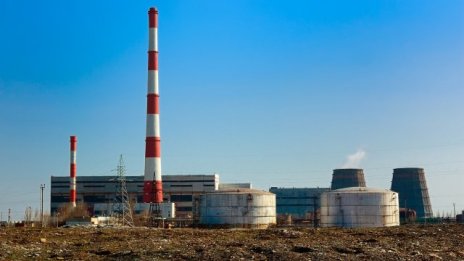 Литва спира вноса на петрол, природен газ и ток от Русия