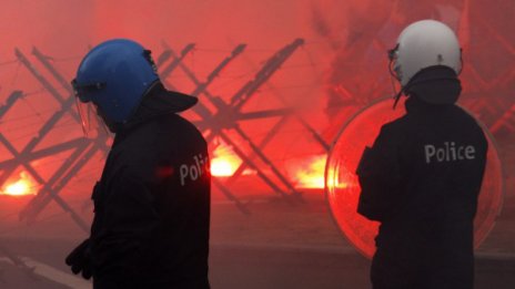 Протестиращи срещу цените на горивата в Белгия влязоха в сблъсъци с полицията
