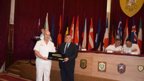 Купуваме "втора ръка" подводници за ВМС